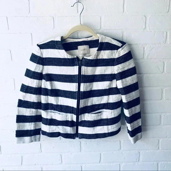 LOFT Gray/Cream Striped Cropped Jacket 2 - Picture 2 of 6